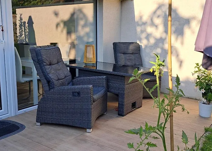 All-in-one Mit Eigener Sonnenterrasse Im Garten Apartment