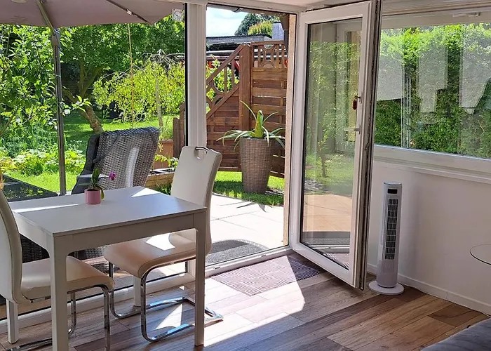 All-in-one Mit Eigener Sonnenterrasse Im Garten